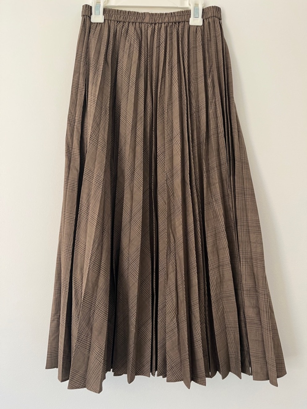 Uniqlo Brown Plaid Pleated Midi Skirt
